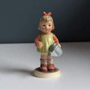 Goebel‎ M.J Hummel Club W. Germany 'Nature's Gift' Figurine #1072 729 C1